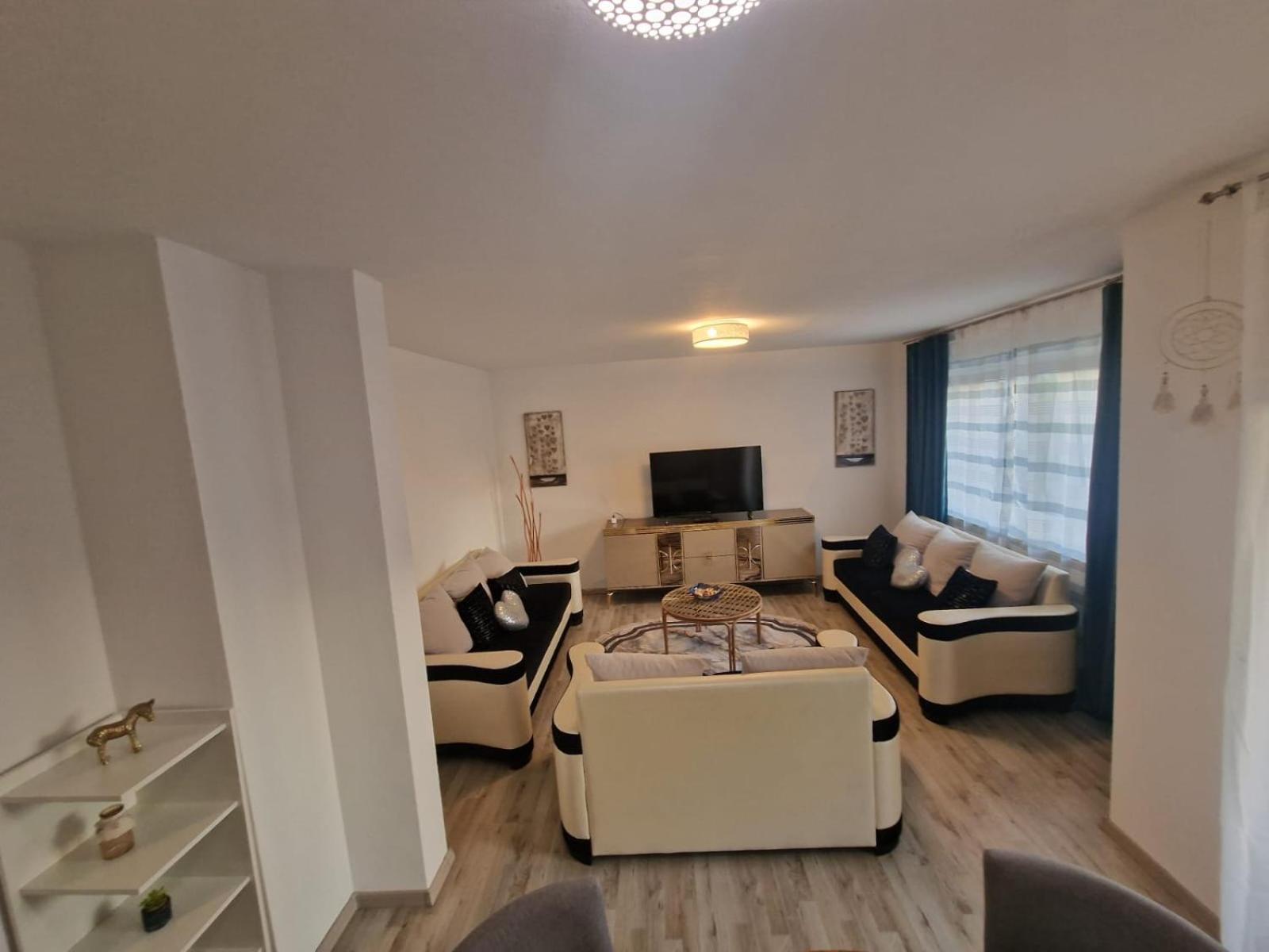 Schatzberg Apartment *